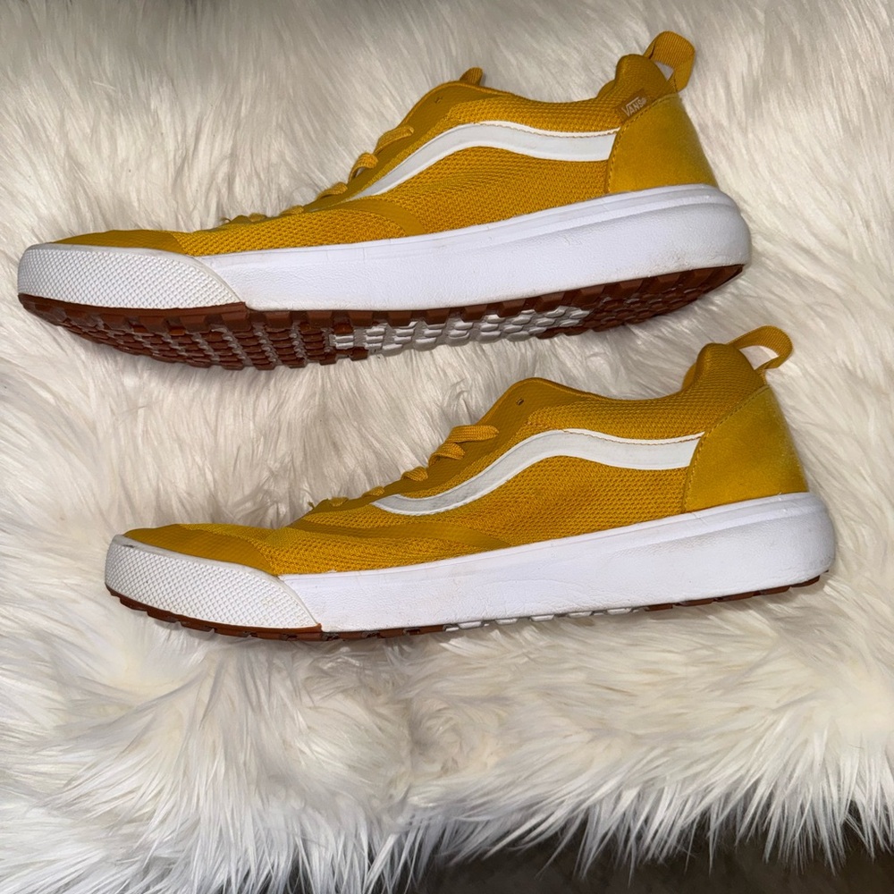 Vans Men's Ultrarange Vibrant Yellow/mustard Sneakers - Picture 4 of 9
